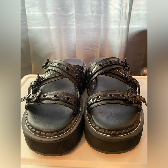 SOLD - Picture 3 of 7